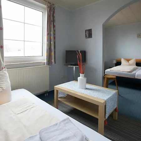 Schlosshof Dolgesheim