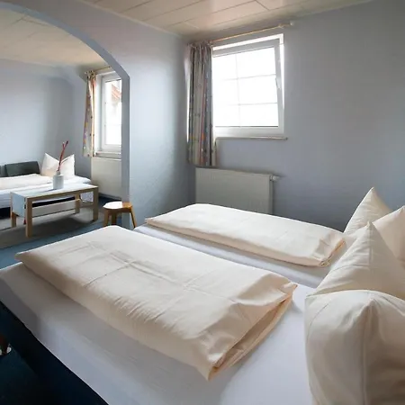 Schlosshof Szálloda Dolgesheim