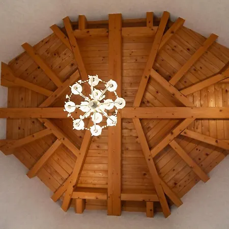 Szálloda Schlosshof