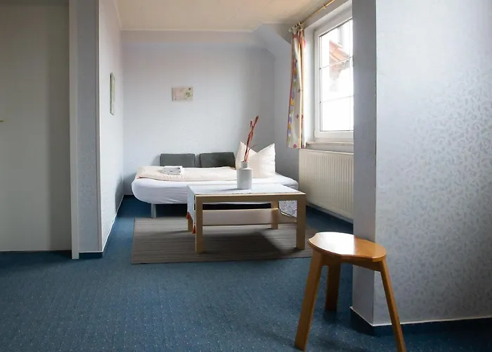 Schlosshof Dolgesheim