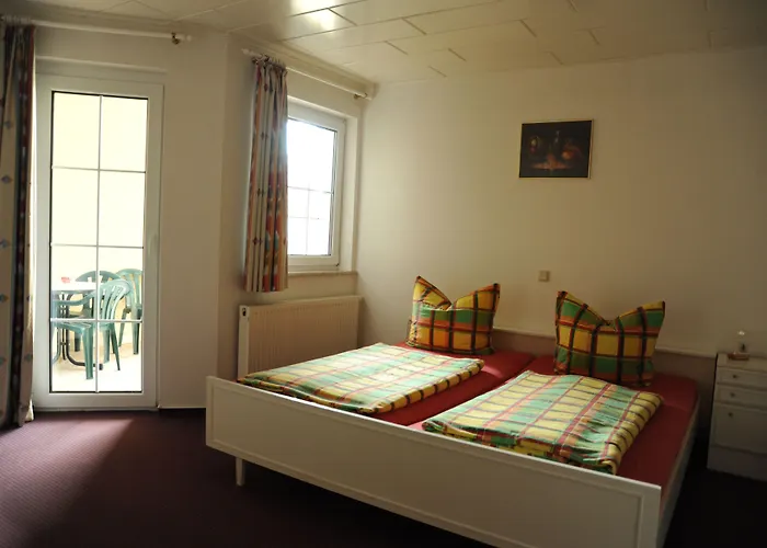 Schlosshof 3* Dolgesheim