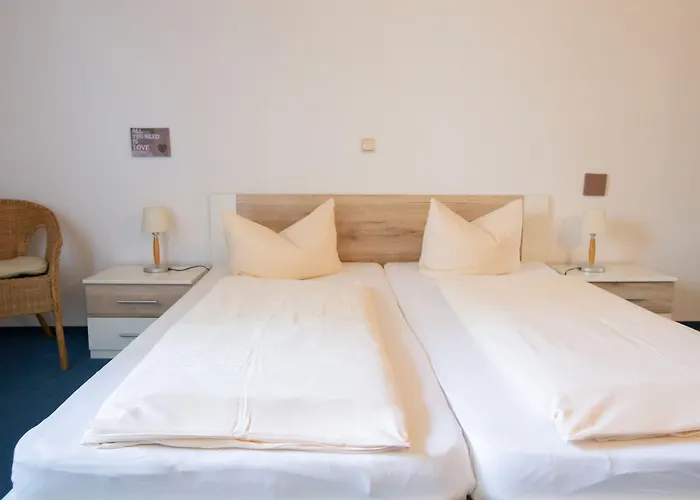 Schlosshof Dolgesheim